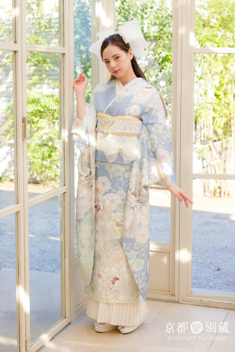 甘い雰囲気の振袖｜成人式の振袖や卒業式の袴レンタルならふりそで京都